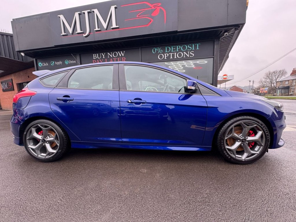 Used Ford Focus 2017 for sale - 77327915: Photo 10