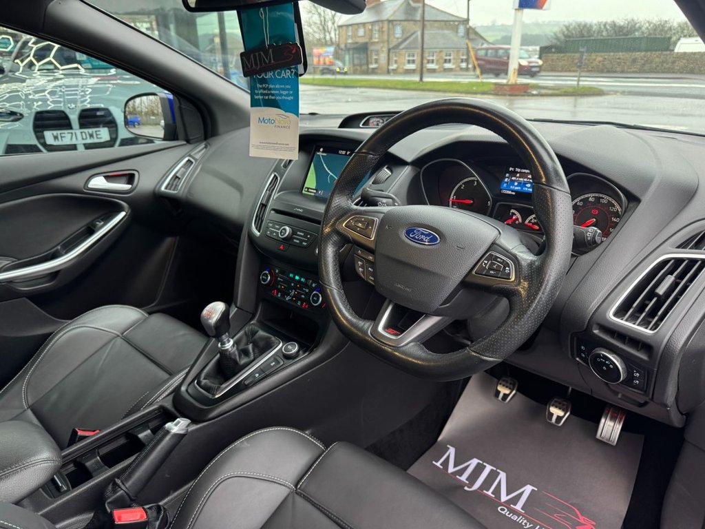 Used Ford Focus 2017 for sale - 77327915: Photo 4