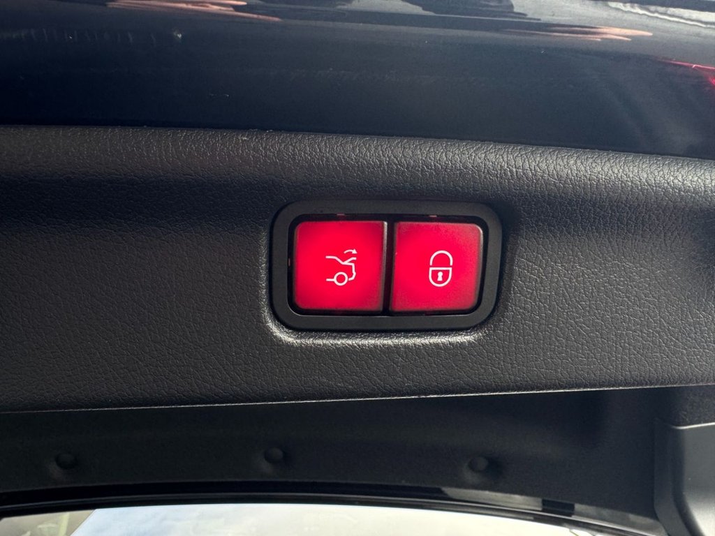 Used Mercedes-Benz C Class 2022 for sale - 76333315: Photo 32