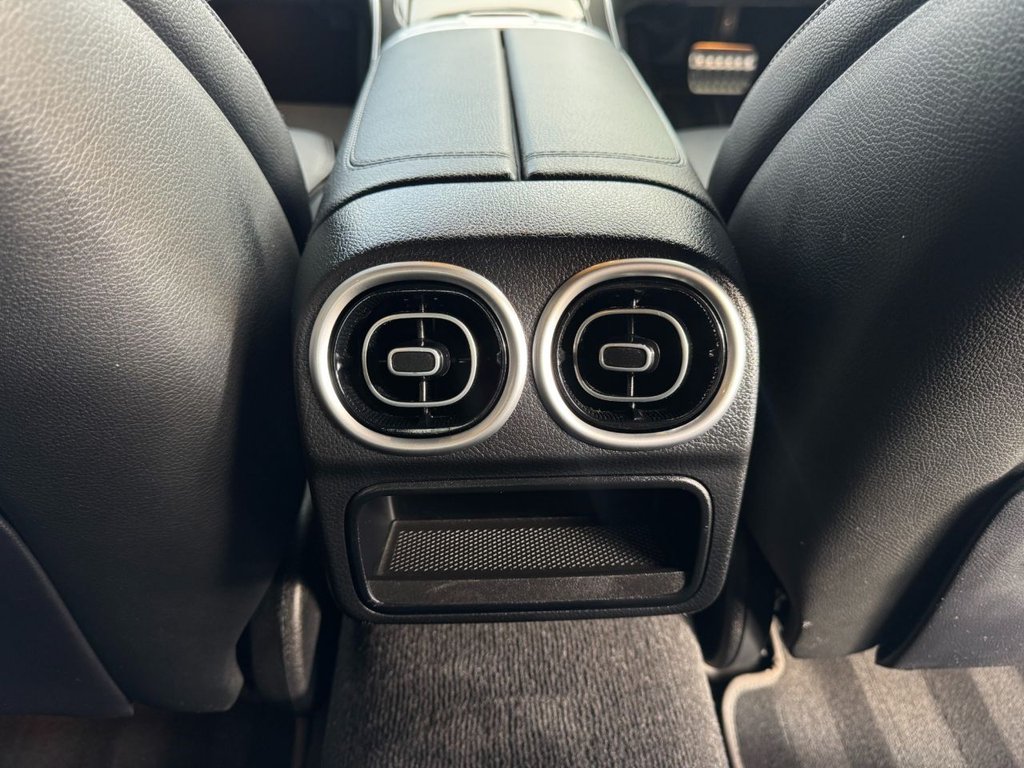 Used Mercedes-Benz C Class 2022 for sale - 76333315: Photo 40
