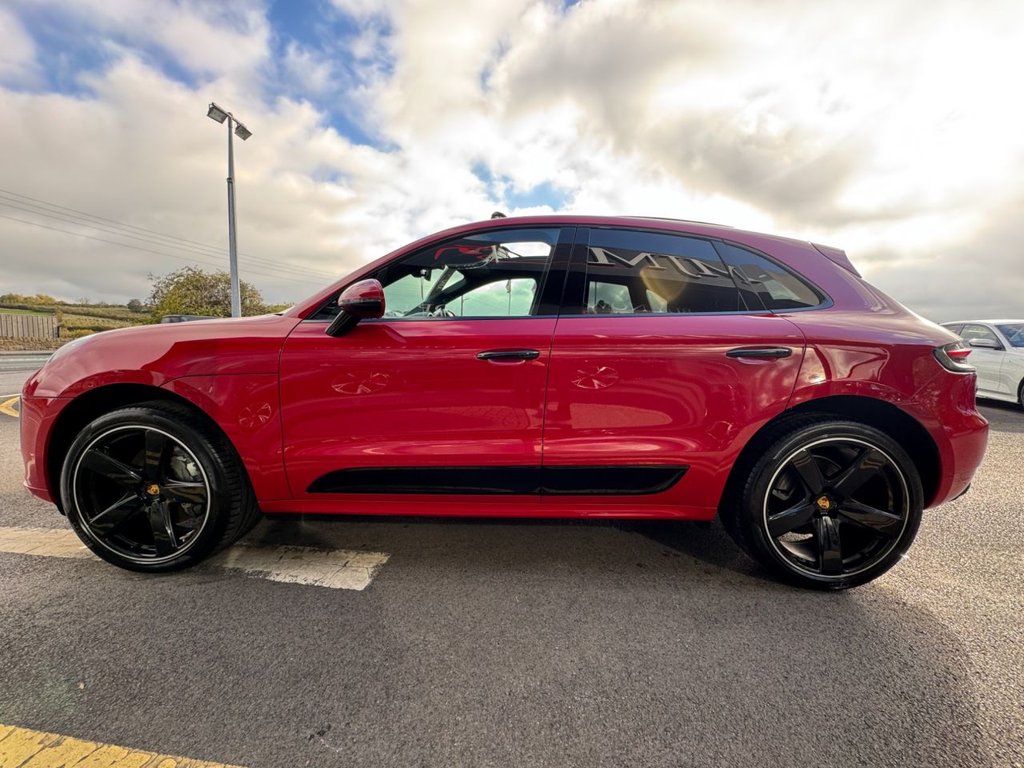 Used Porsche Macan 2019 for sale - 76256681: Photo 11