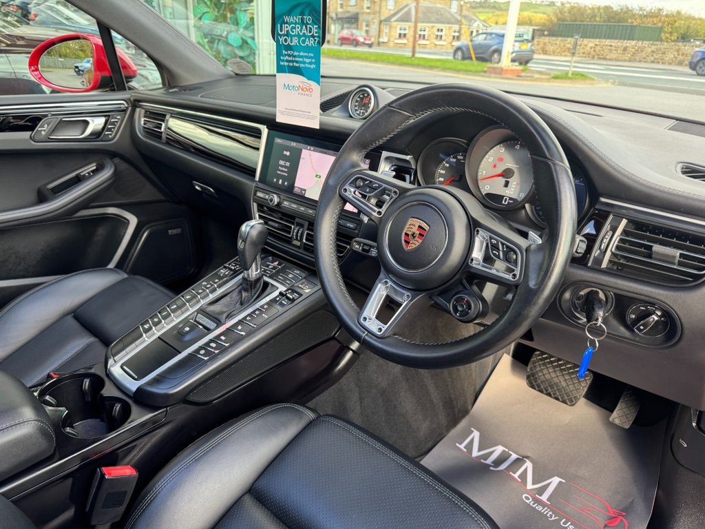 Used Porsche Macan 2019 for sale - 76256681: Photo 4