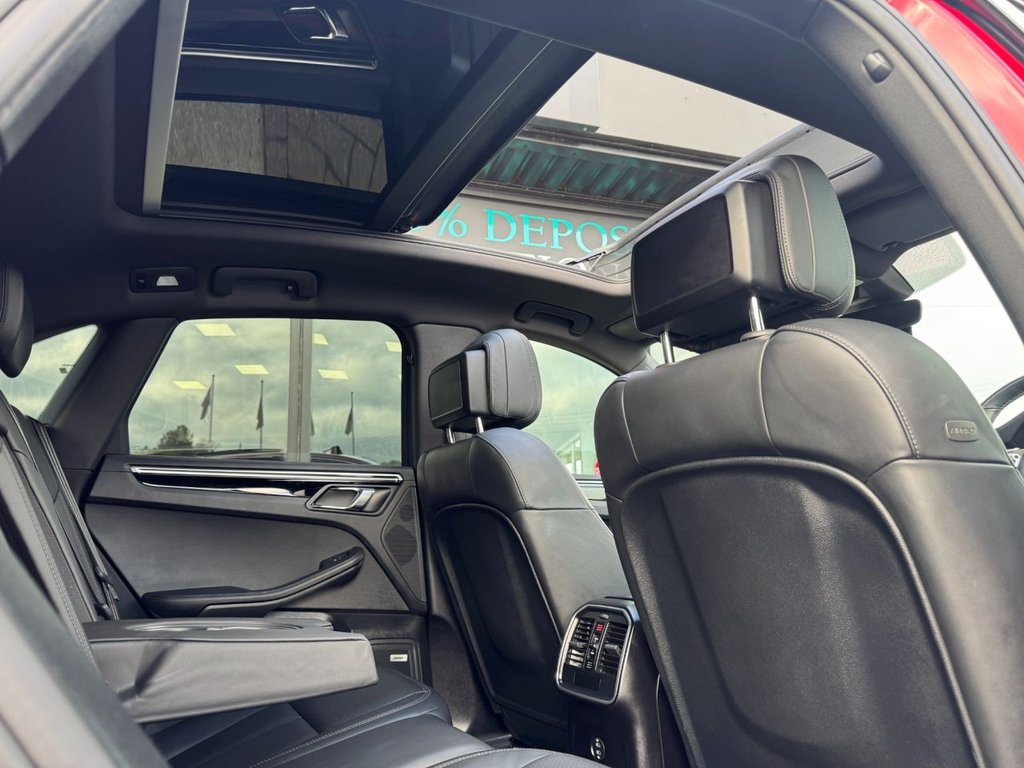 Used Porsche Macan 2019 for sale - 76256681: Photo 46