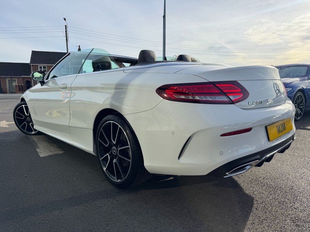 Used Mercedes-Benz C Class 2019 for sale - 76385860: Photo 2