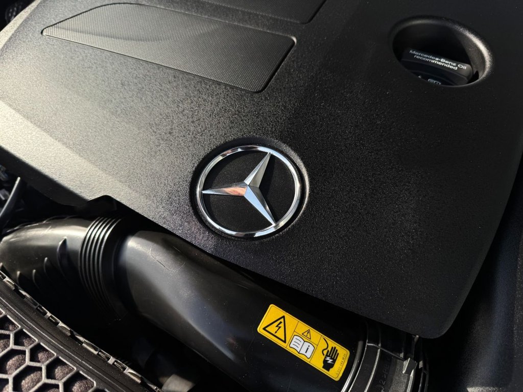 Used Mercedes-Benz C Class 2019 for sale - 76385860: Photo 39