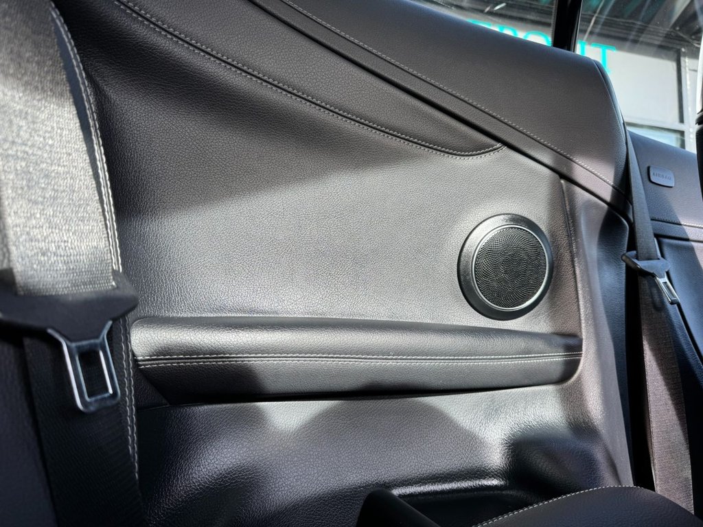 Used Mercedes-Benz C Class 2019 for sale - 76385860: Photo 43