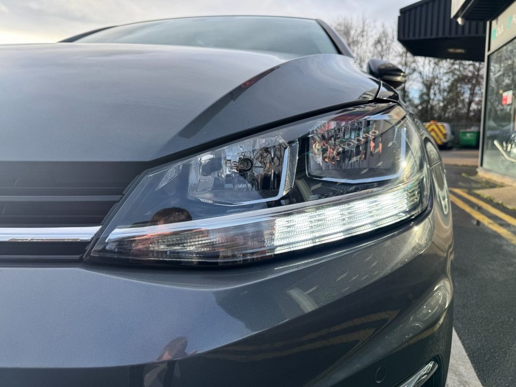 Used Volkswagen Golf 2018 for sale - 76617977: Photo 14