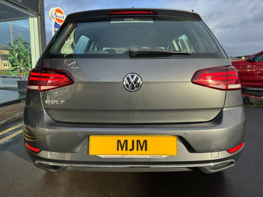 Used Volkswagen Golf 2018 for sale - 76617977: Photo 25