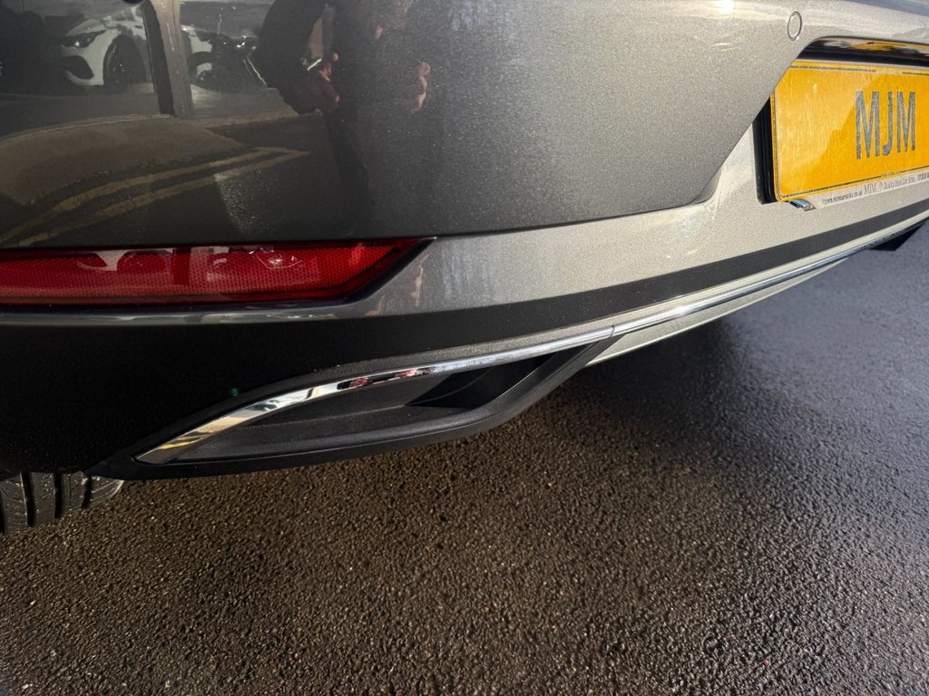 Used Volkswagen Golf 2018 for sale - 76617977: Photo 27