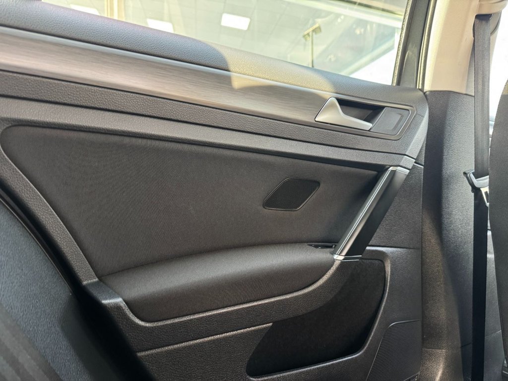 Used Volkswagen Golf 2018 for sale - 76617977: Photo 35