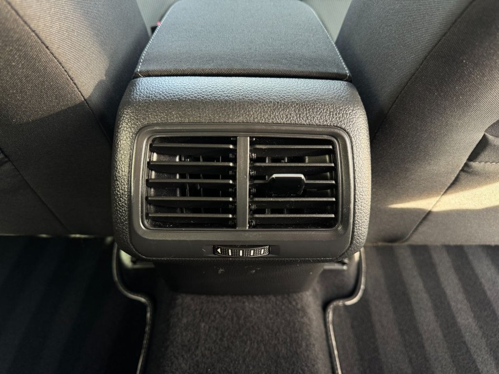 Used Volkswagen Golf 2018 for sale - 76617977: Photo 36