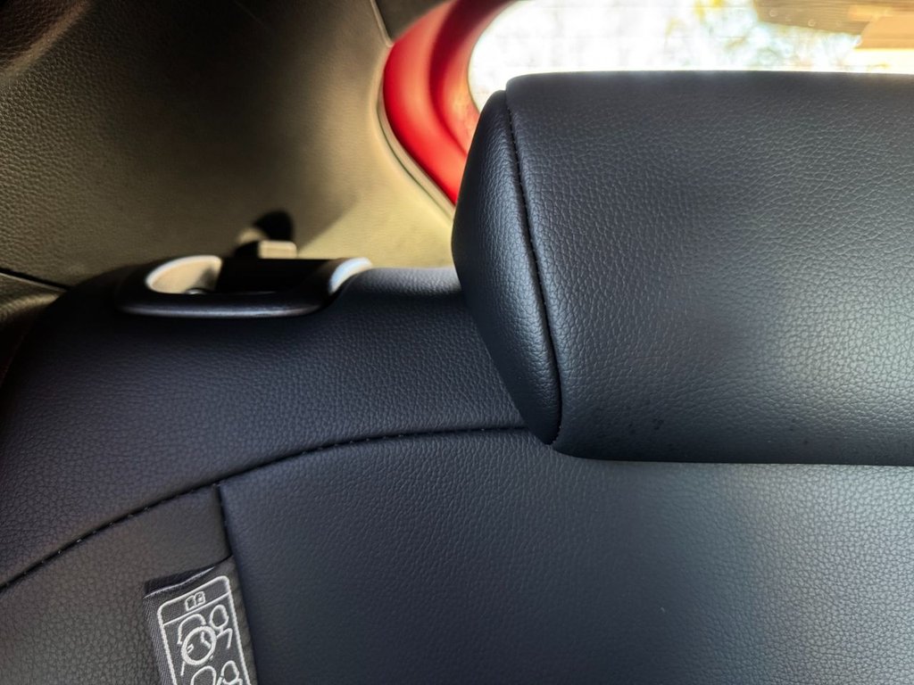 Used Toyota Yaris 2023 for sale - 76605194: Photo 41