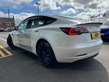 Used Tesla Model 3 2023 for sale - 79737854: Photo