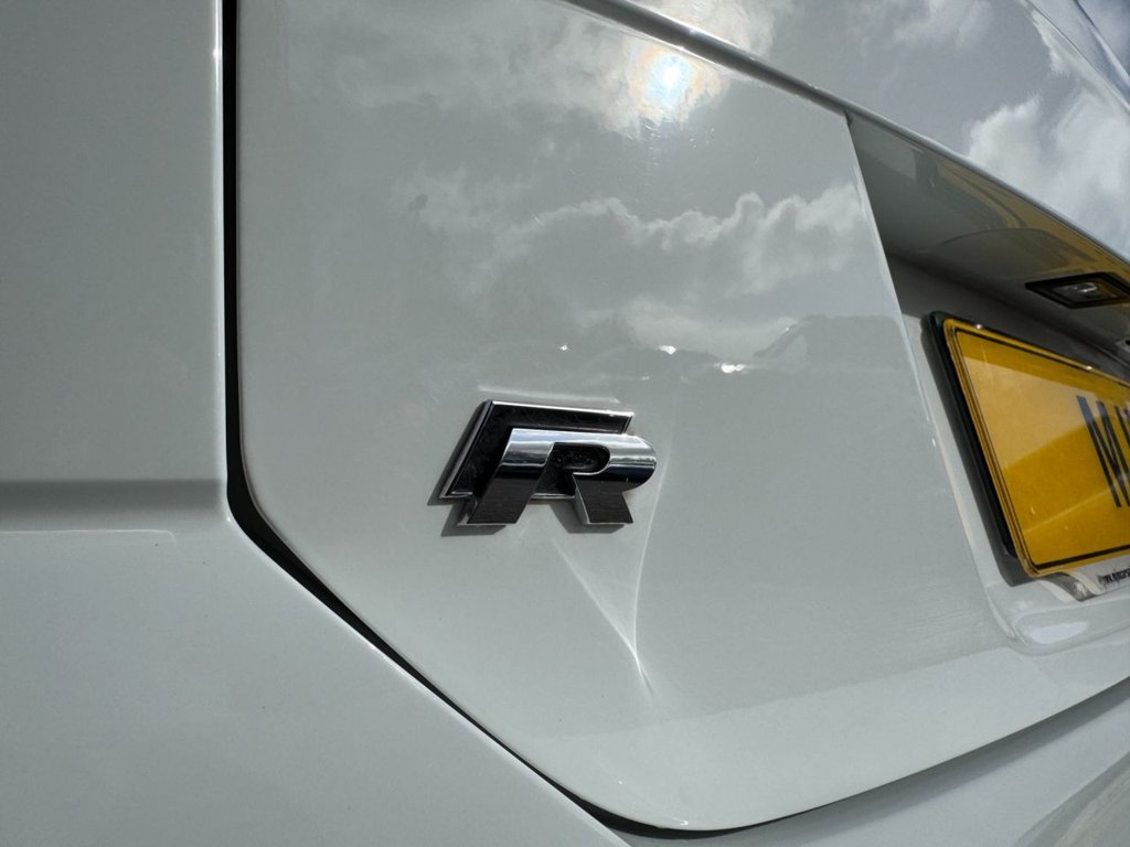 Used Volkswagen Golf 2018 for sale - 77880299: Photo 28