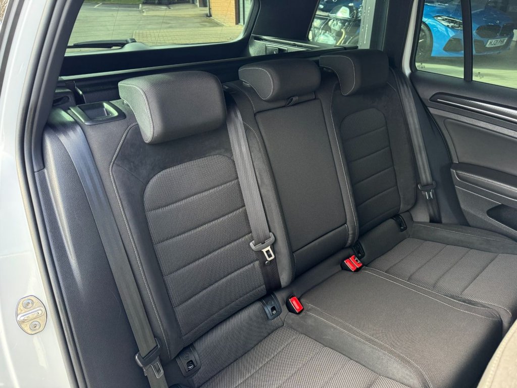 Used Volkswagen Golf 2018 for sale - 77880299: Photo 36