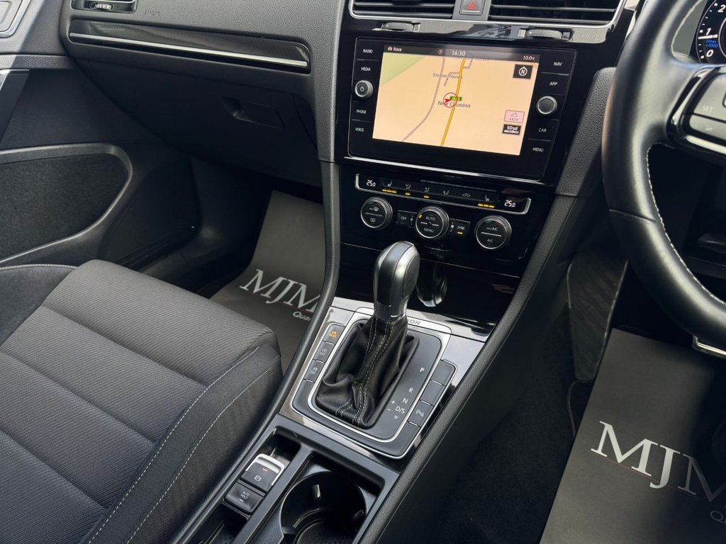 Used Volkswagen Golf 2018 for sale - 77880299: Photo 48