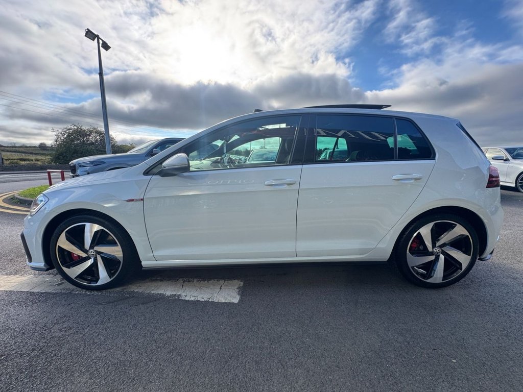 Used Volkswagen Golf 2018 for sale - 76223229: Photo 11