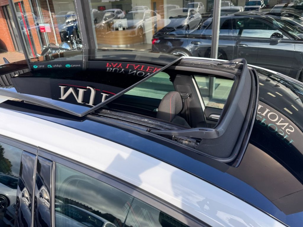 Used Volkswagen Golf 2018 for sale - 76223229: Photo 22