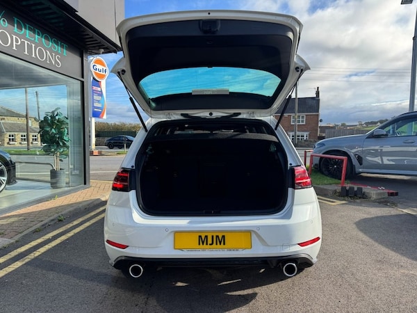 Used Volkswagen Golf 2018 for sale - 76223229: Photo 32