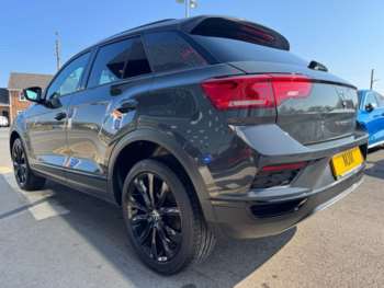 Used Volkswagen T-Roc 2021 for sale - 75037807: Photo