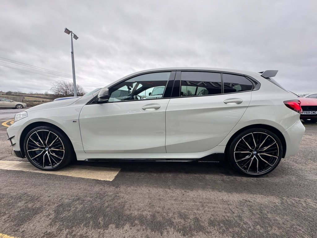 Used BMW 1 Series 2023 for sale - 77620999: Photo 11