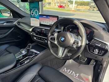 Used BMW 5 Series 2021 for sale - 75923373: Photo