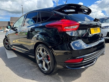 Used Ford Focus 2017 for sale - 78618999: Photo