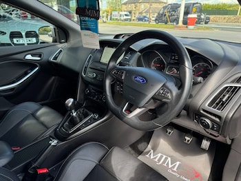 Used Ford Focus 2017 for sale - 78618999: Photo
