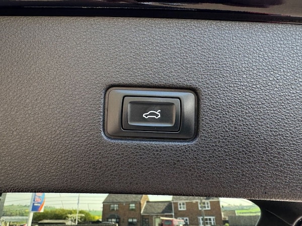 Used Audi Q8 2021 for sale - 75038111: Photo 37