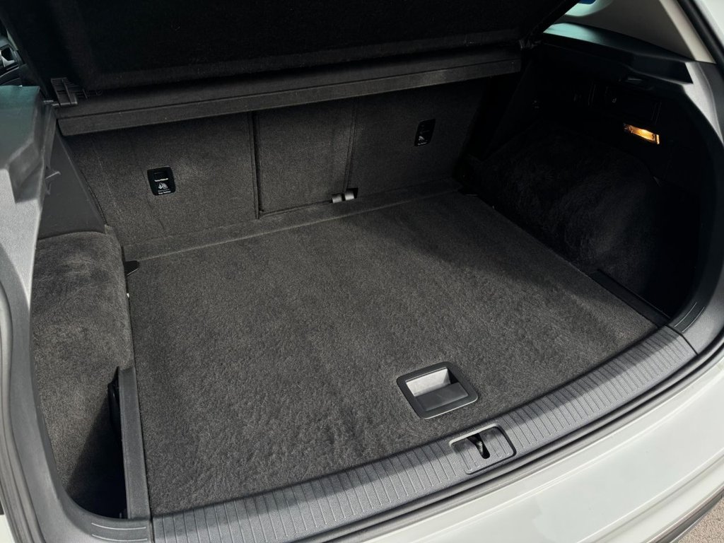 Used Volkswagen Tiguan 2016 for sale - 78030077: Photo 32