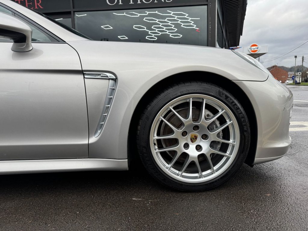 Used Porsche Panamera 2012 for sale - 77139961: Photo 19