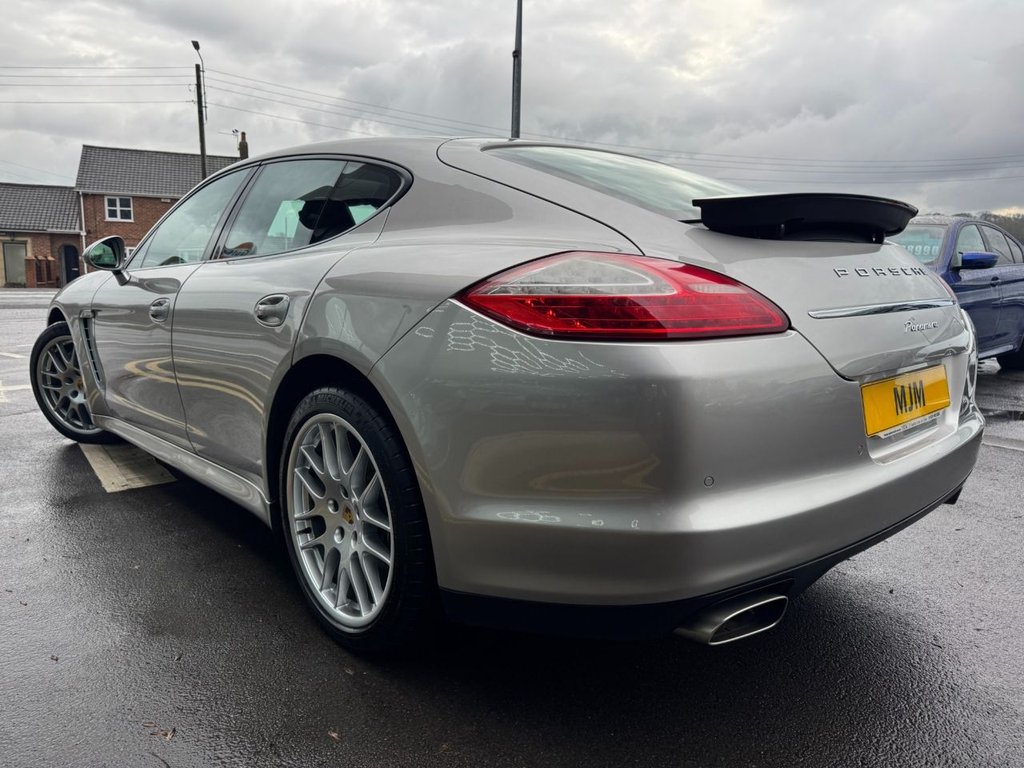 Used Porsche Panamera 2012 for sale - 77139961: Photo 2