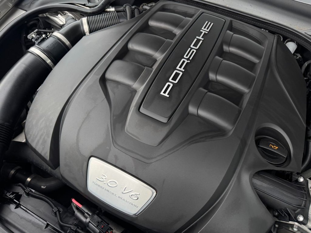 Used Porsche Panamera 2012 for sale - 77139961: Photo 38