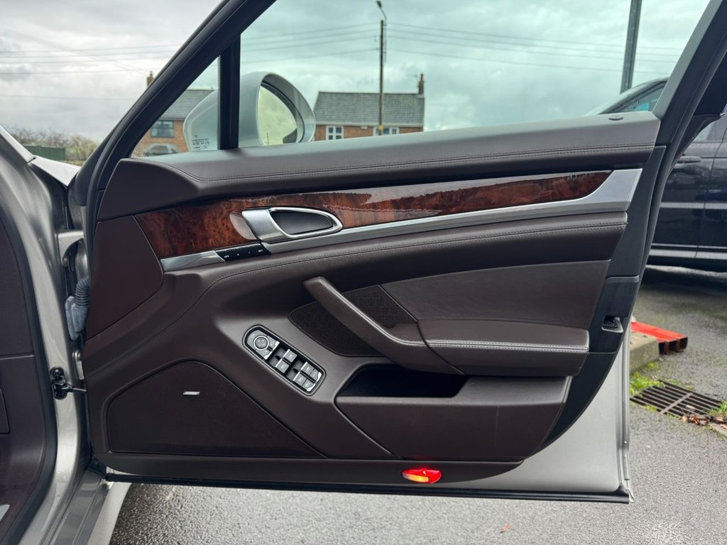 Used Porsche Panamera 2012 for sale - 77139961: Photo 49