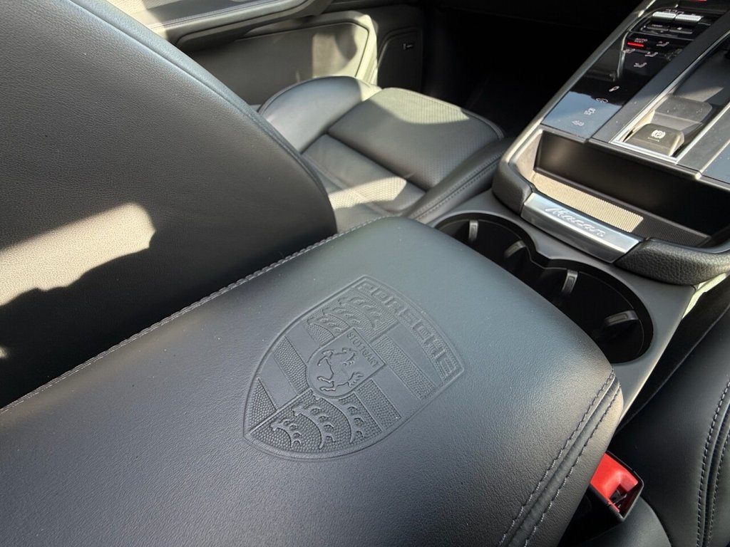 Used Porsche Macan 2023 for sale - 78149238: Photo 17