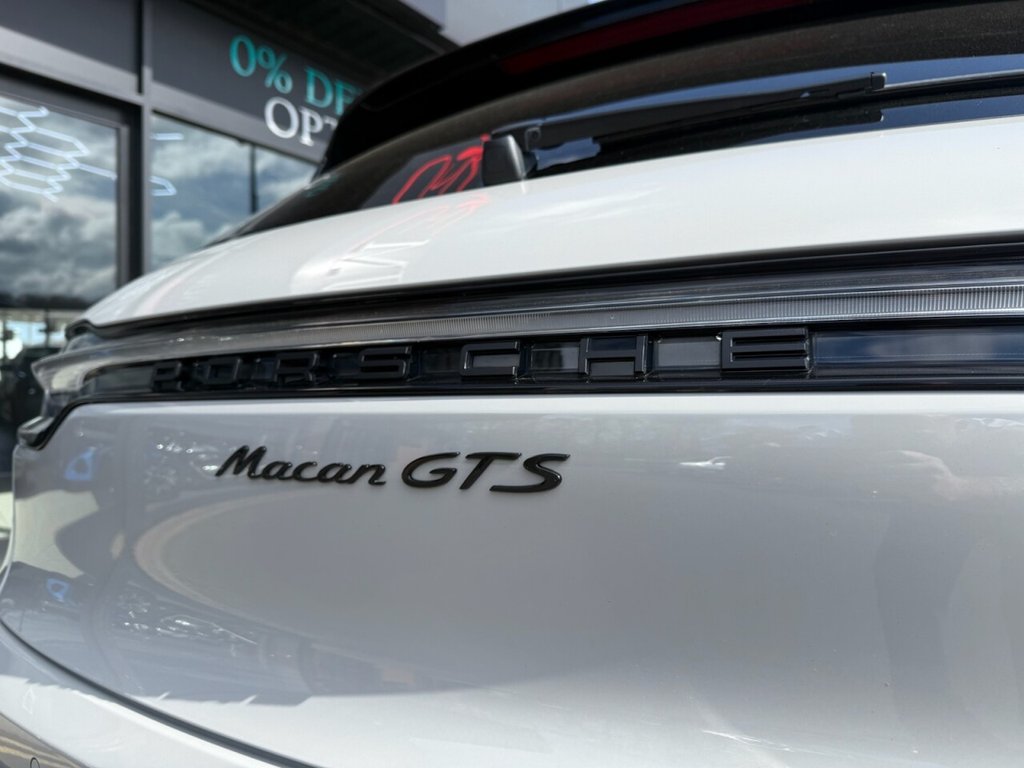 Used Porsche Macan 2023 for sale - 78149238: Photo 5