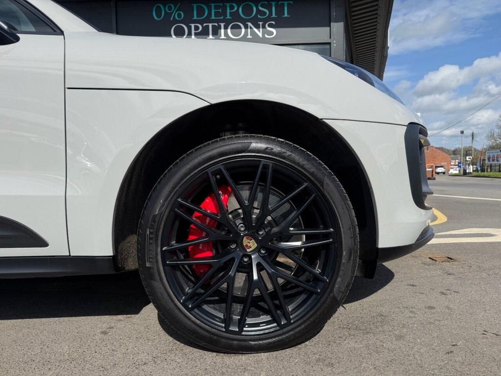 Used Porsche Macan 2023 for sale - 78149238: Photo 6