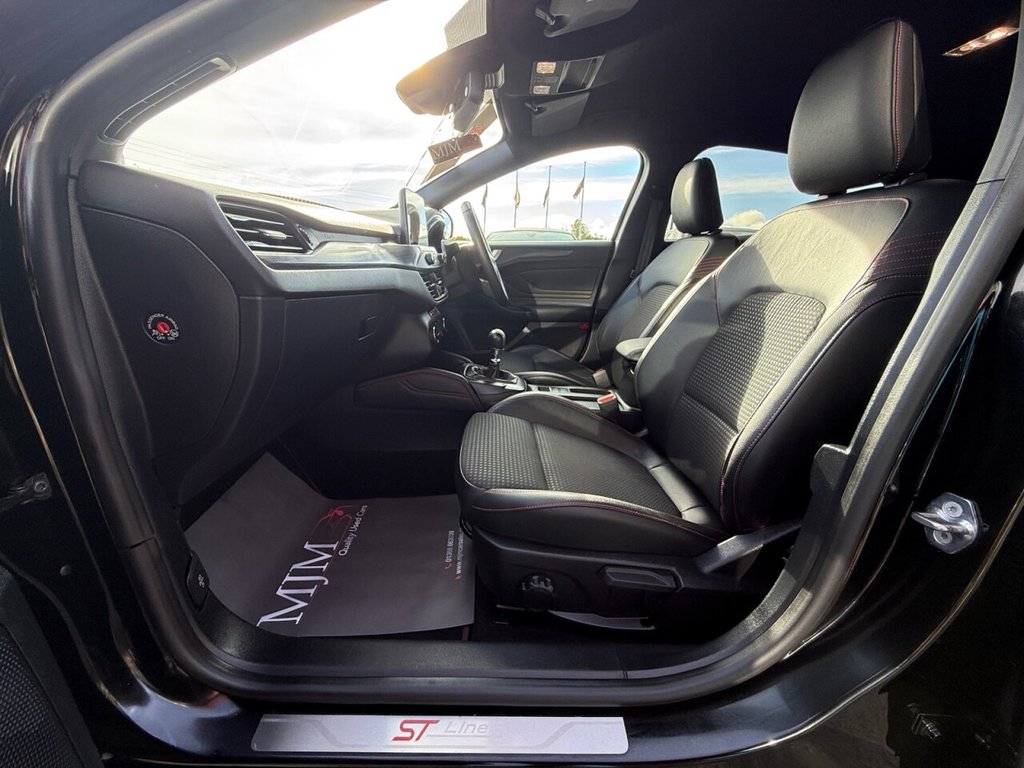 Used Ford Focus 2019 for sale - 76361650: Photo 4