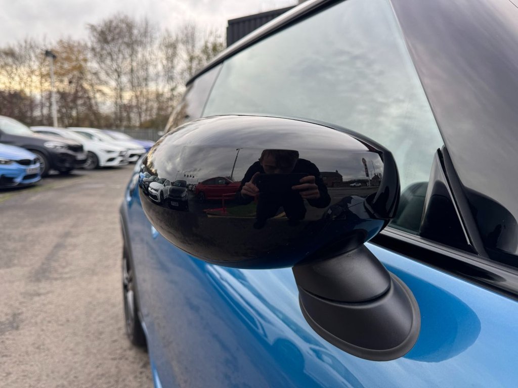 Used MINI Hatch 2023 for sale - 76535759: Photo 21