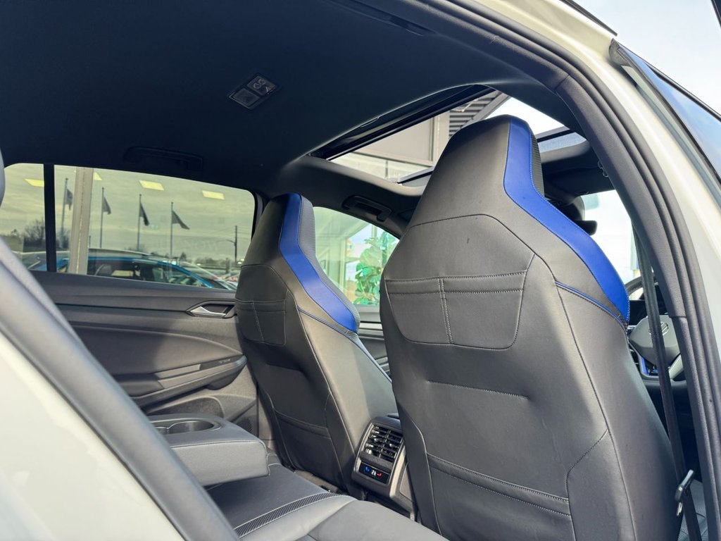 Used Volkswagen Golf 2023 for sale - 76559114: Photo 43