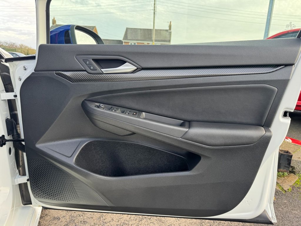 Used Volkswagen Golf 2023 for sale - 76559114: Photo 44