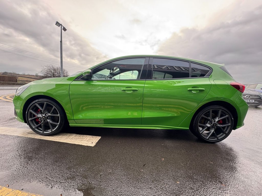 Used Ford Focus 2023 for sale - 77153853: Photo 11