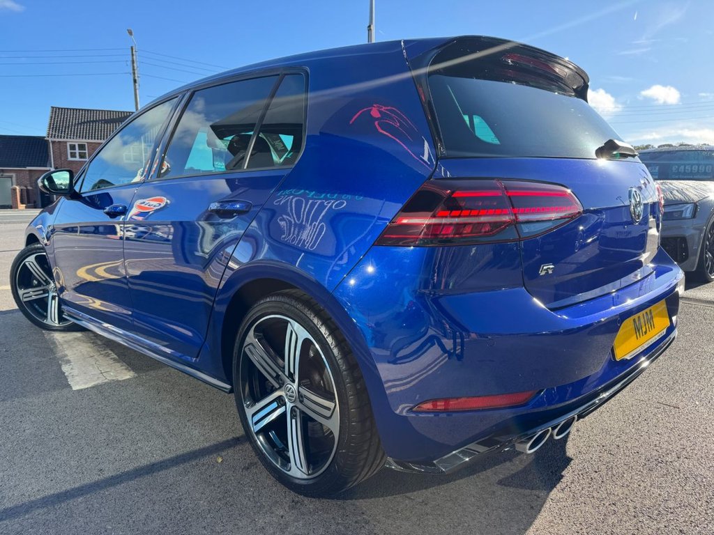 Used Volkswagen Golf 2020 for sale - 76333344: Photo 2