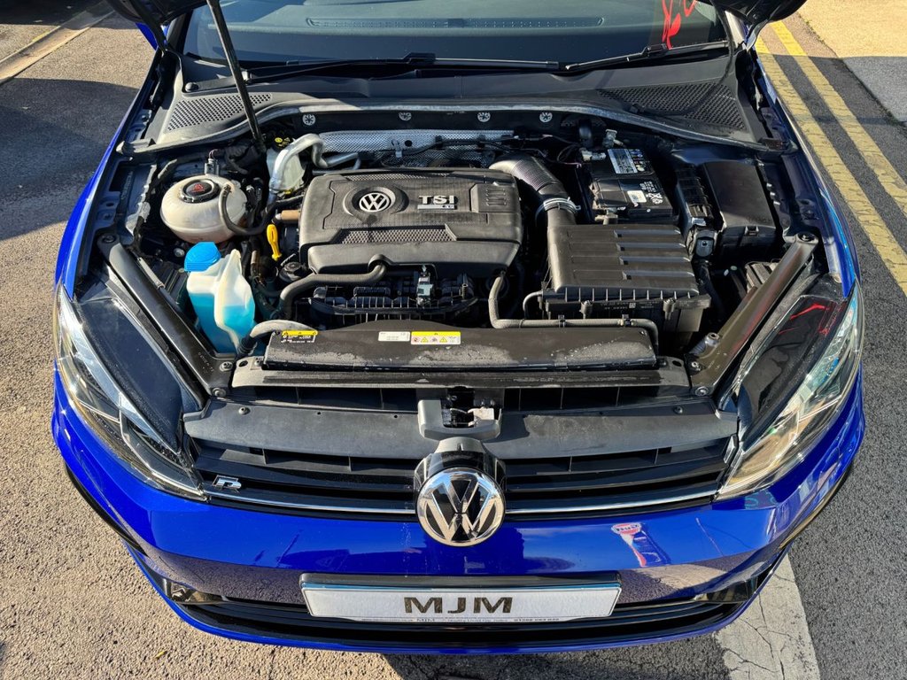 Used Volkswagen Golf 2020 for sale - 76333344: Photo 32