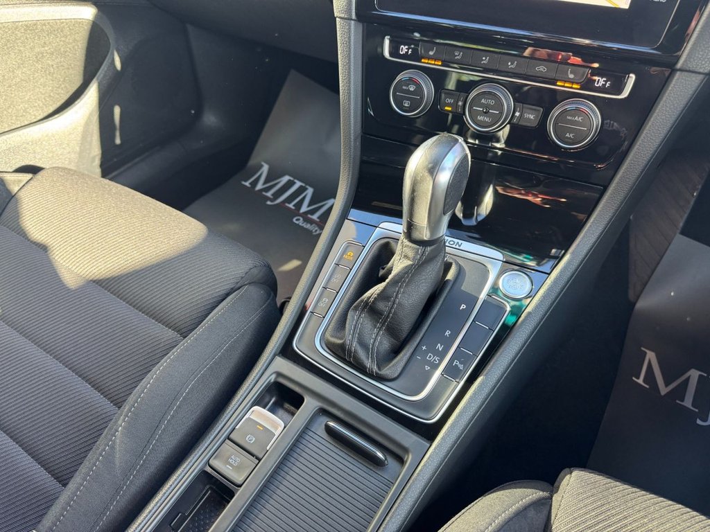 Used Volkswagen Golf 2020 for sale - 76333344: Photo 48