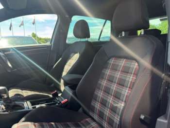 Used Volkswagen Golf 2019 for sale - 75038002: Photo