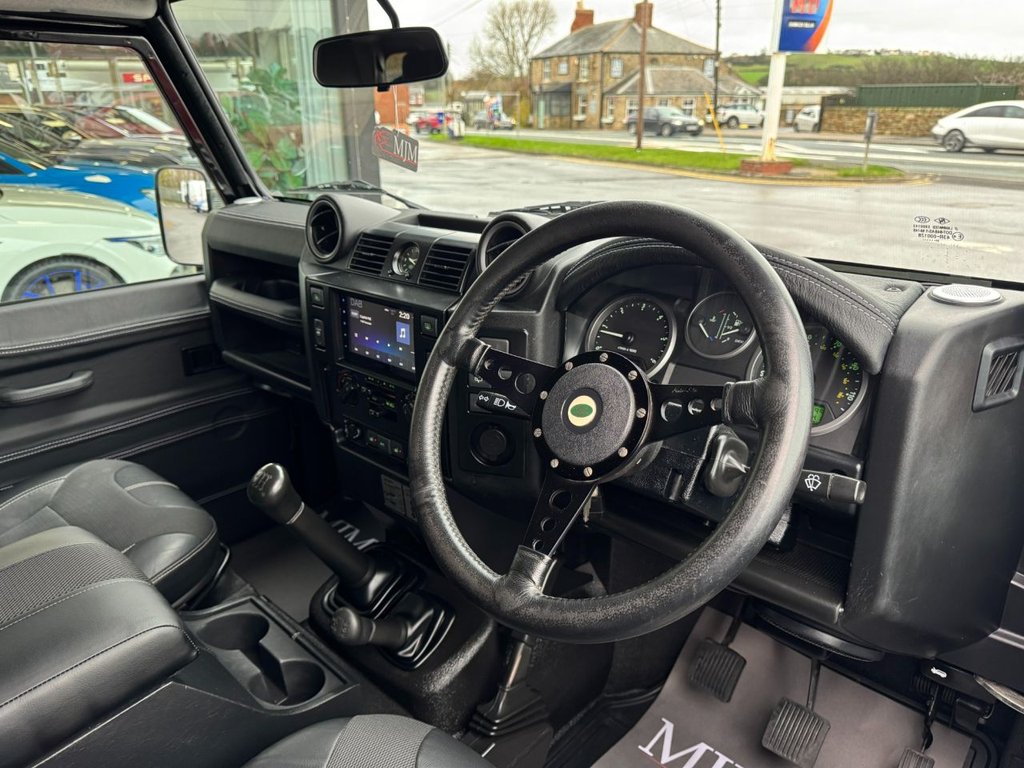 Used Land Rover Defender 90 2013 for sale - 76582015: Photo 4