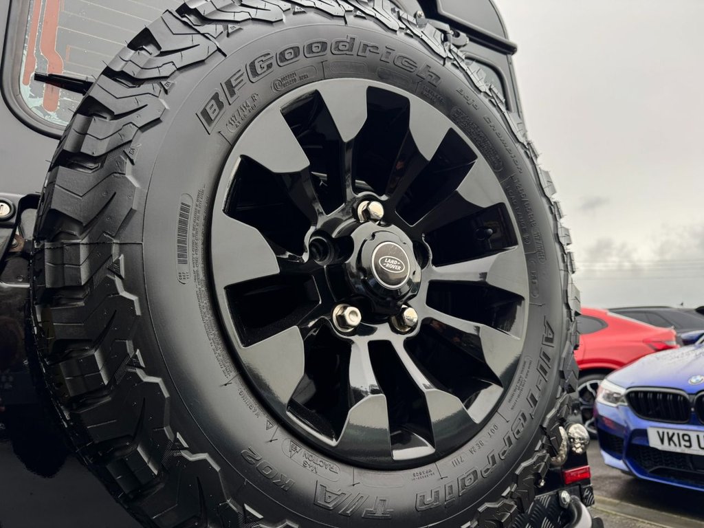 Used Land Rover Defender 90 2013 for sale - 76582015: Photo 42