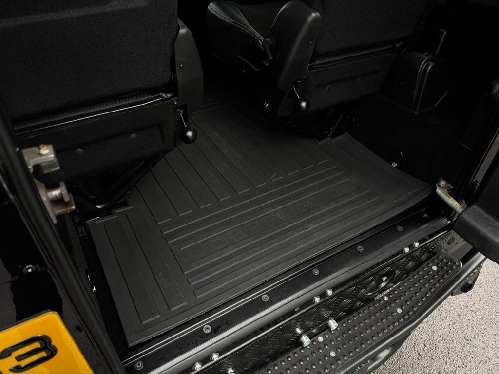 Used Land Rover Defender 90 2013 for sale - 76582015: Photo 48