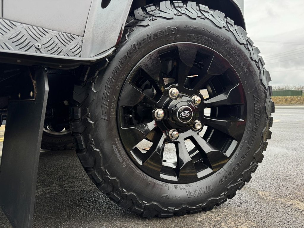 Used Land Rover Defender 90 2013 for sale - 76582015: Photo 5